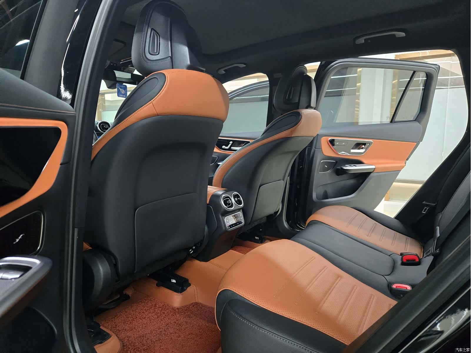 Mercedes-Benz GLC, 2023 8