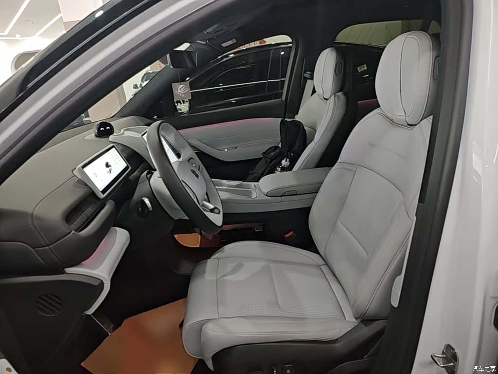 NIO ES6, 2025 15