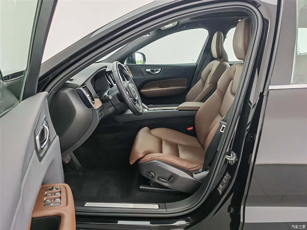 Volvo XC60, 2021 10