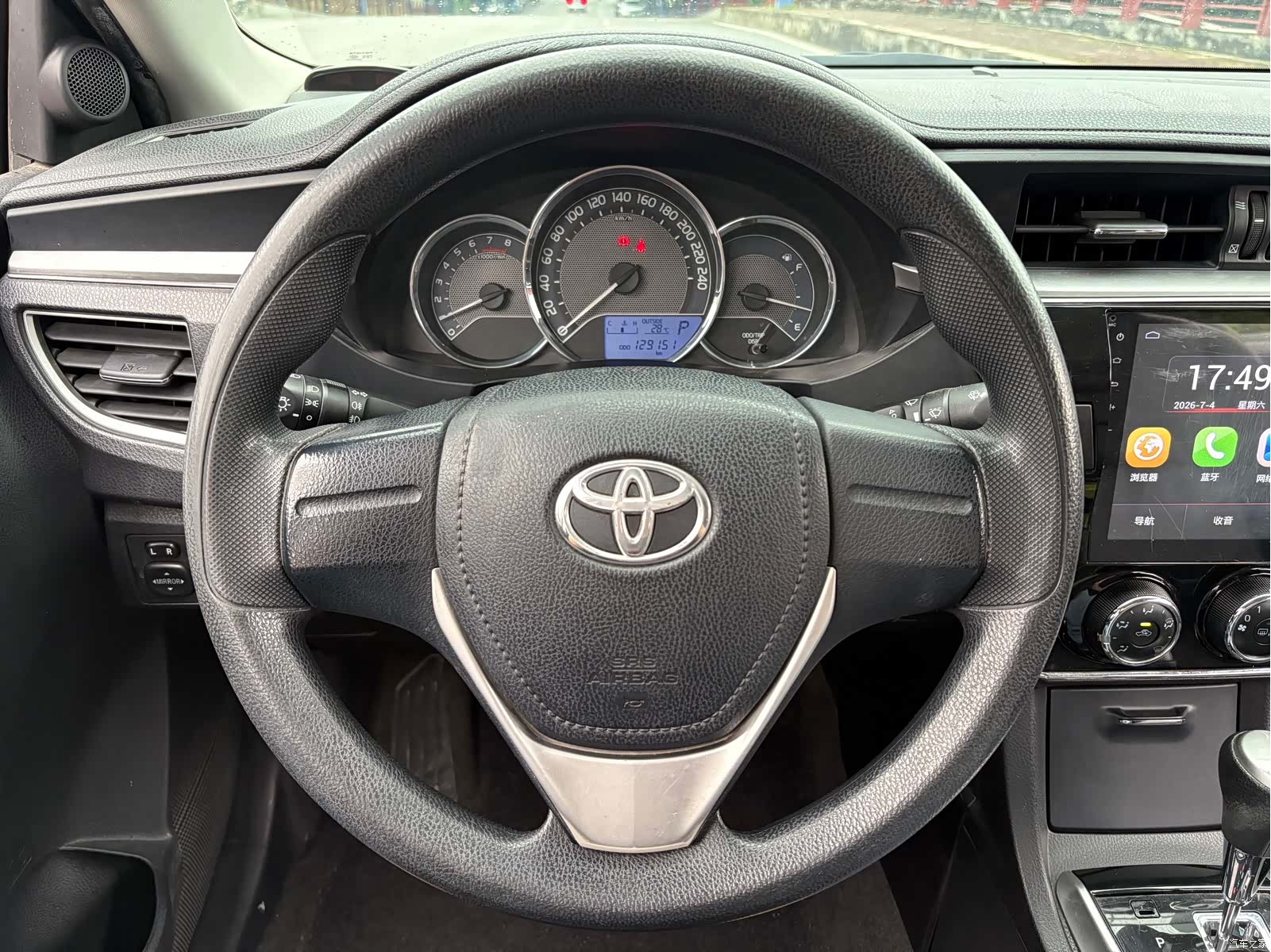 Toyota Corolla, 2015 17