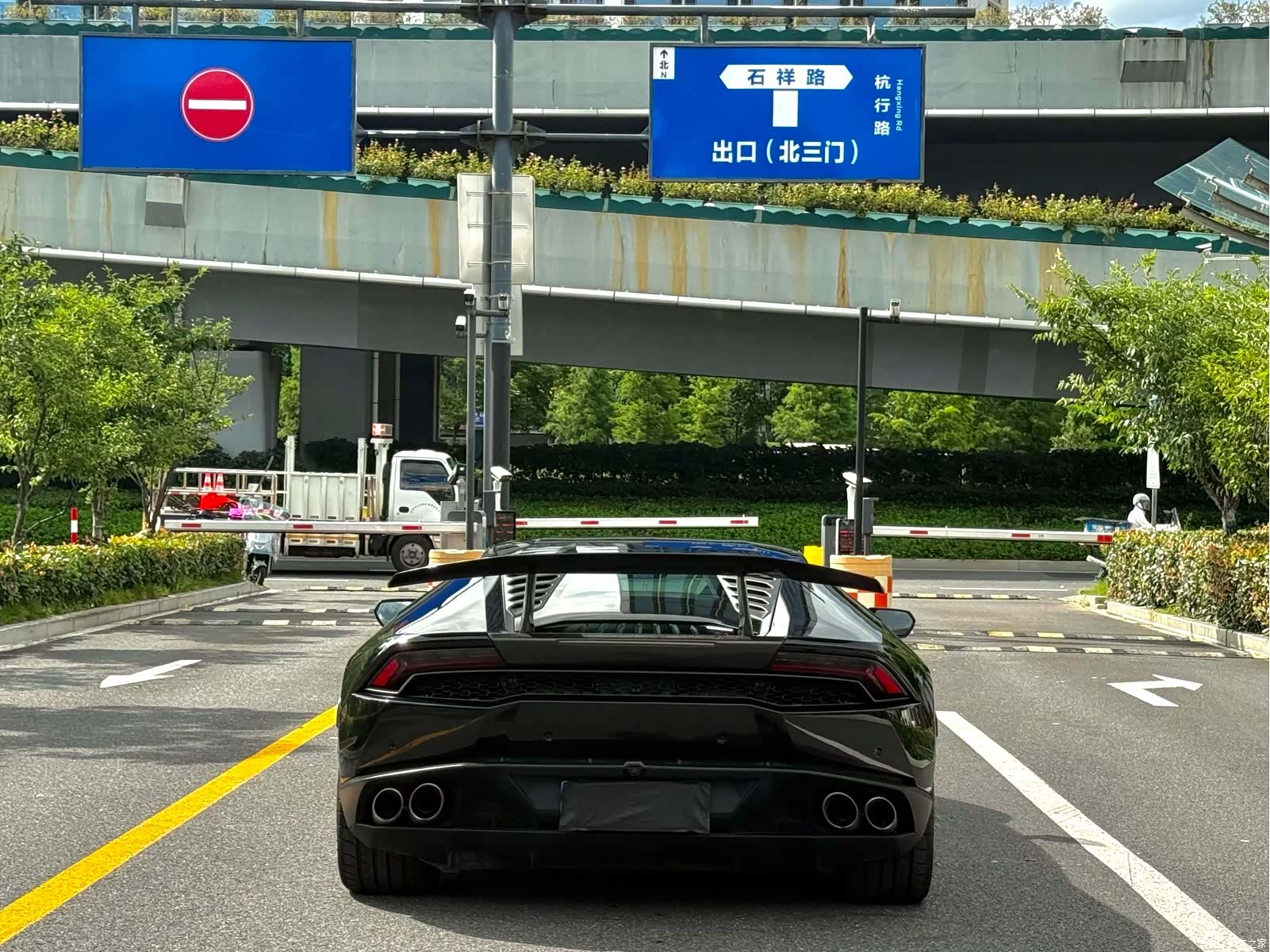 Lamborghini Huracán, 2016 8