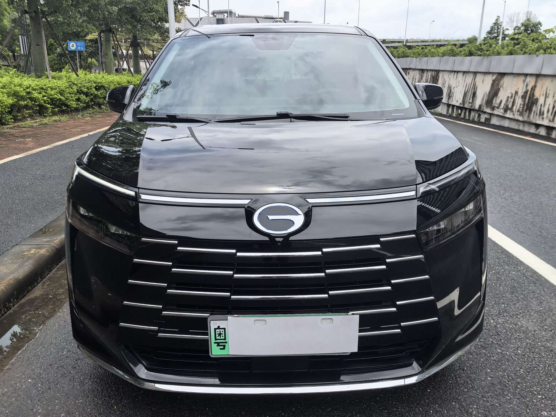 Trumpchi E8, 2025 3