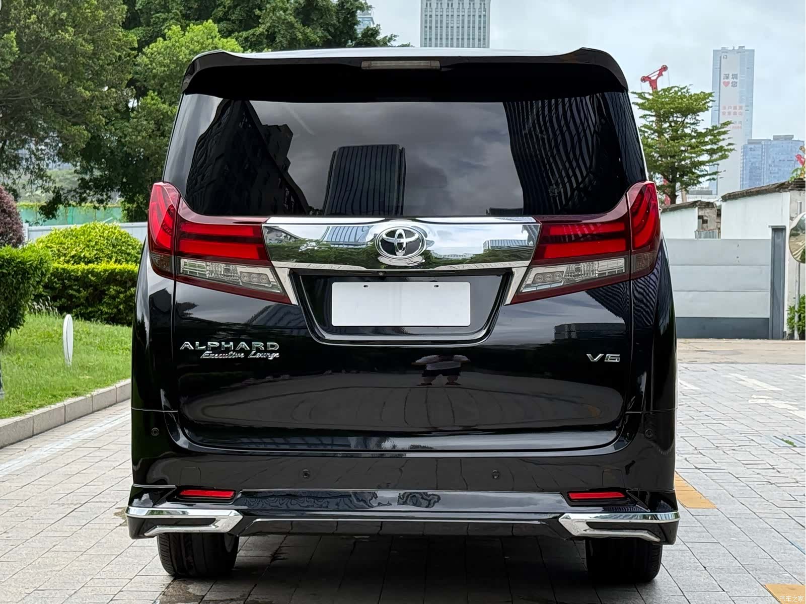 Toyota Alphard, 2018 24