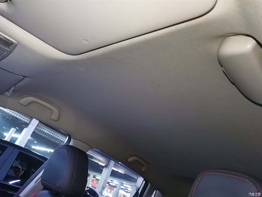 Changan CS15, 2017 11
