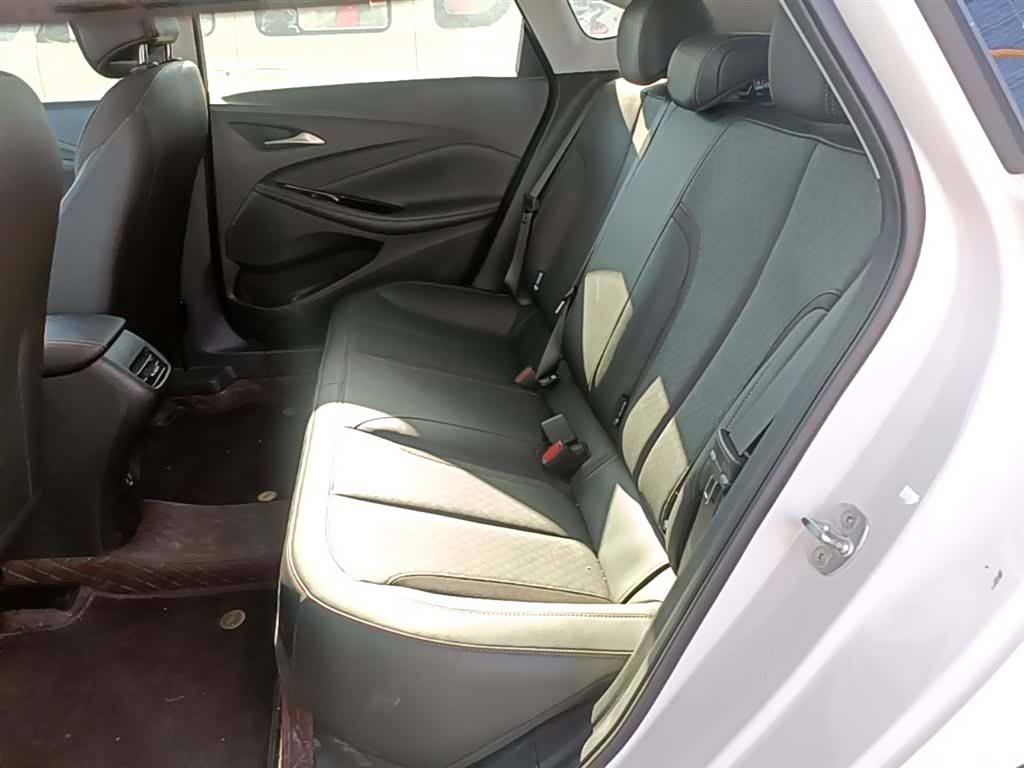 Buick Verano, 2025 17