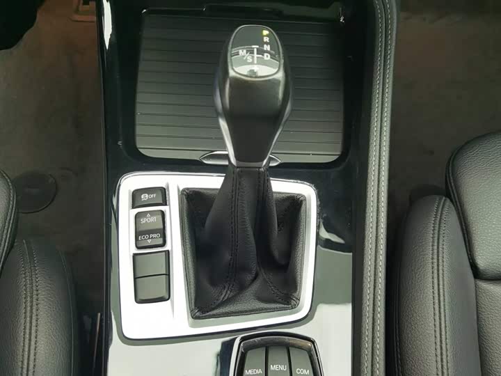BMW 1 Series 2018 118i Sport