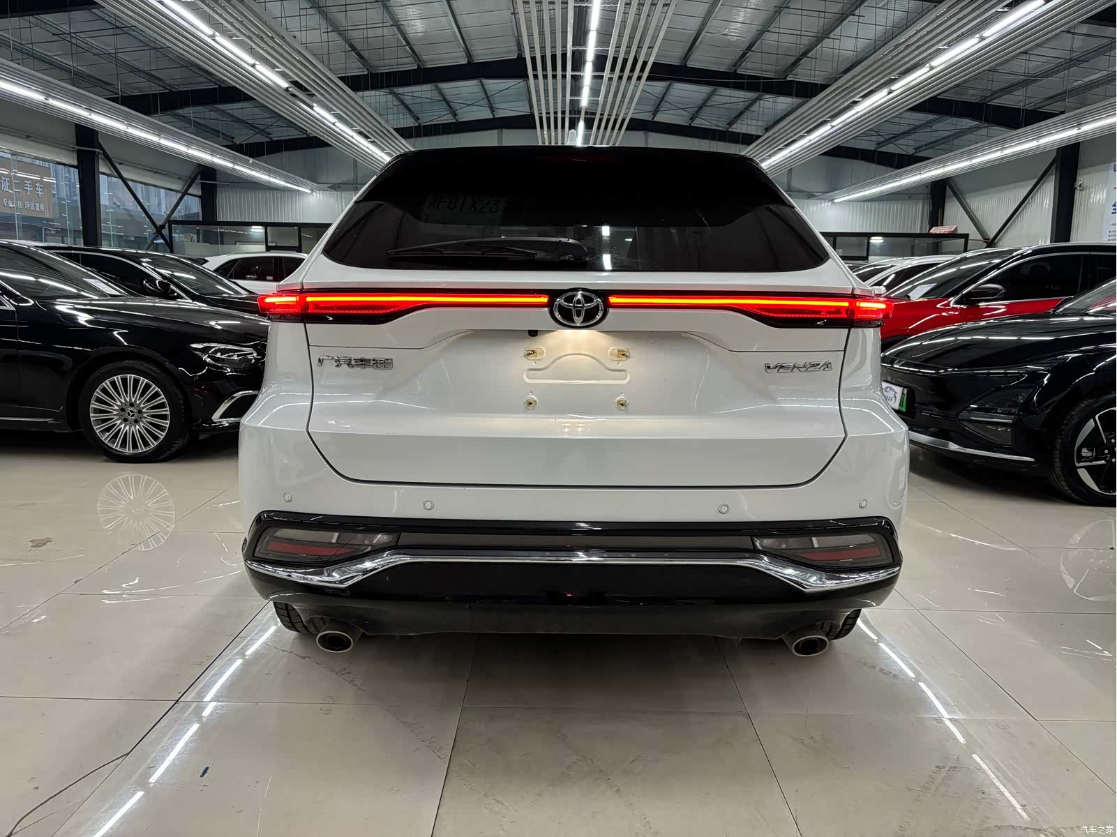 Toyota Venza, 2023 4