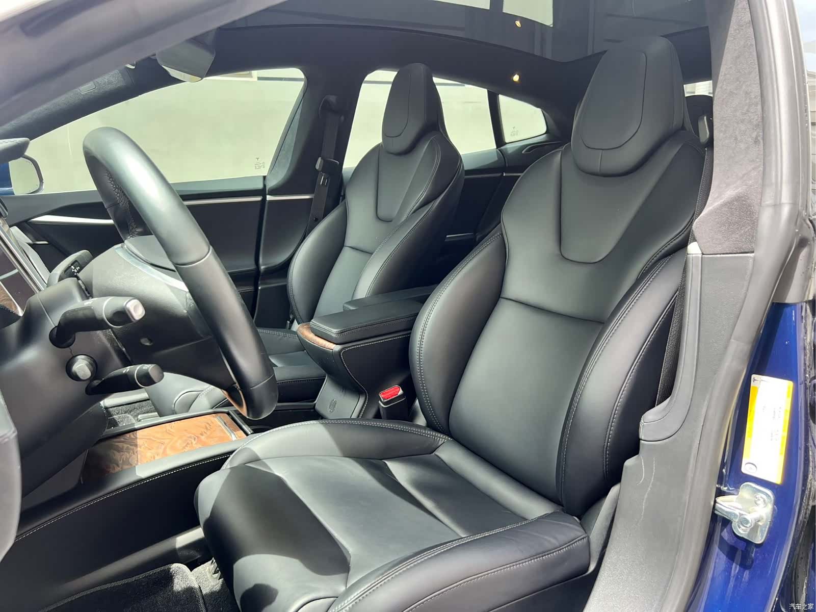 Tesla Model S, 2018 13