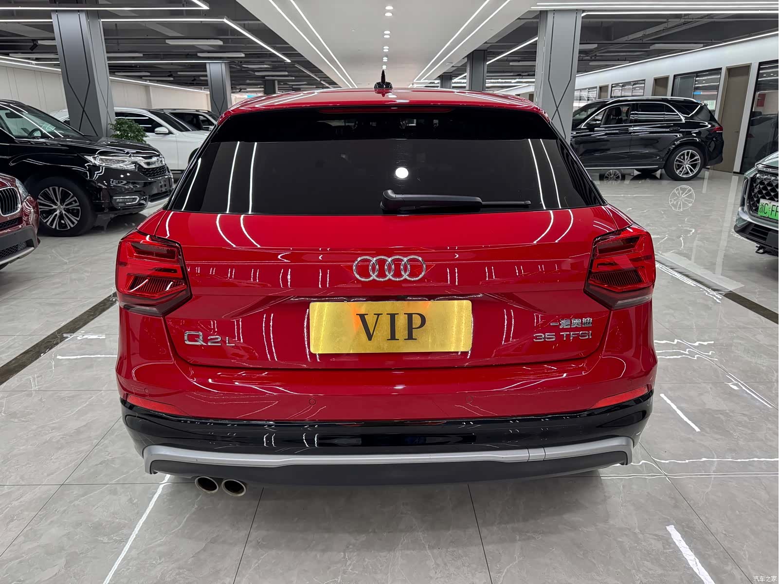 Audi Q2L, 2020 все фото