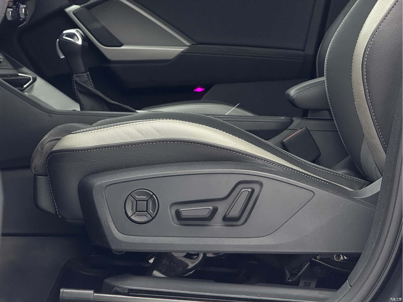 Audi Q3, 2022 22