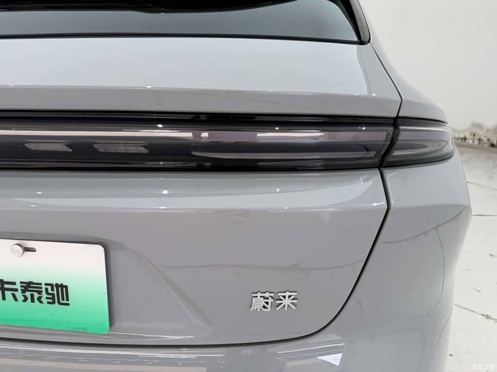 NIO ET5, 2024 10