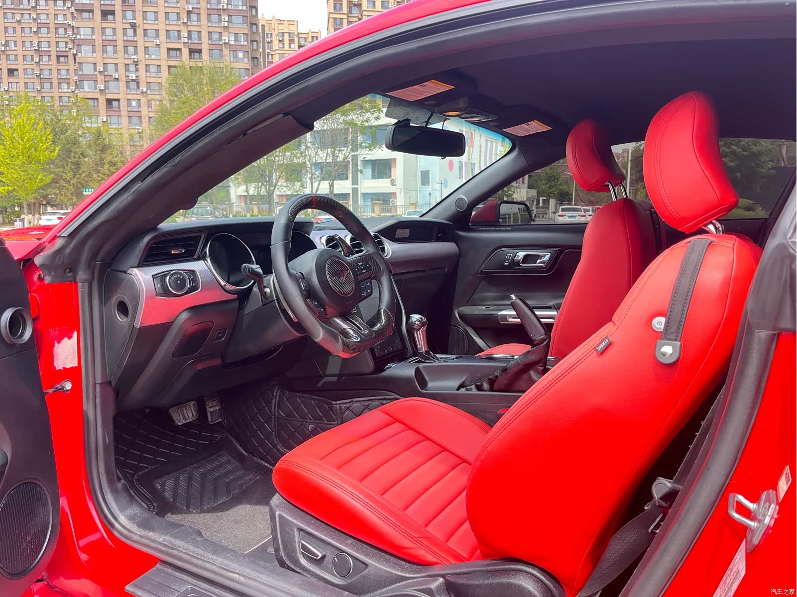 Ford Mustang, 2018 4