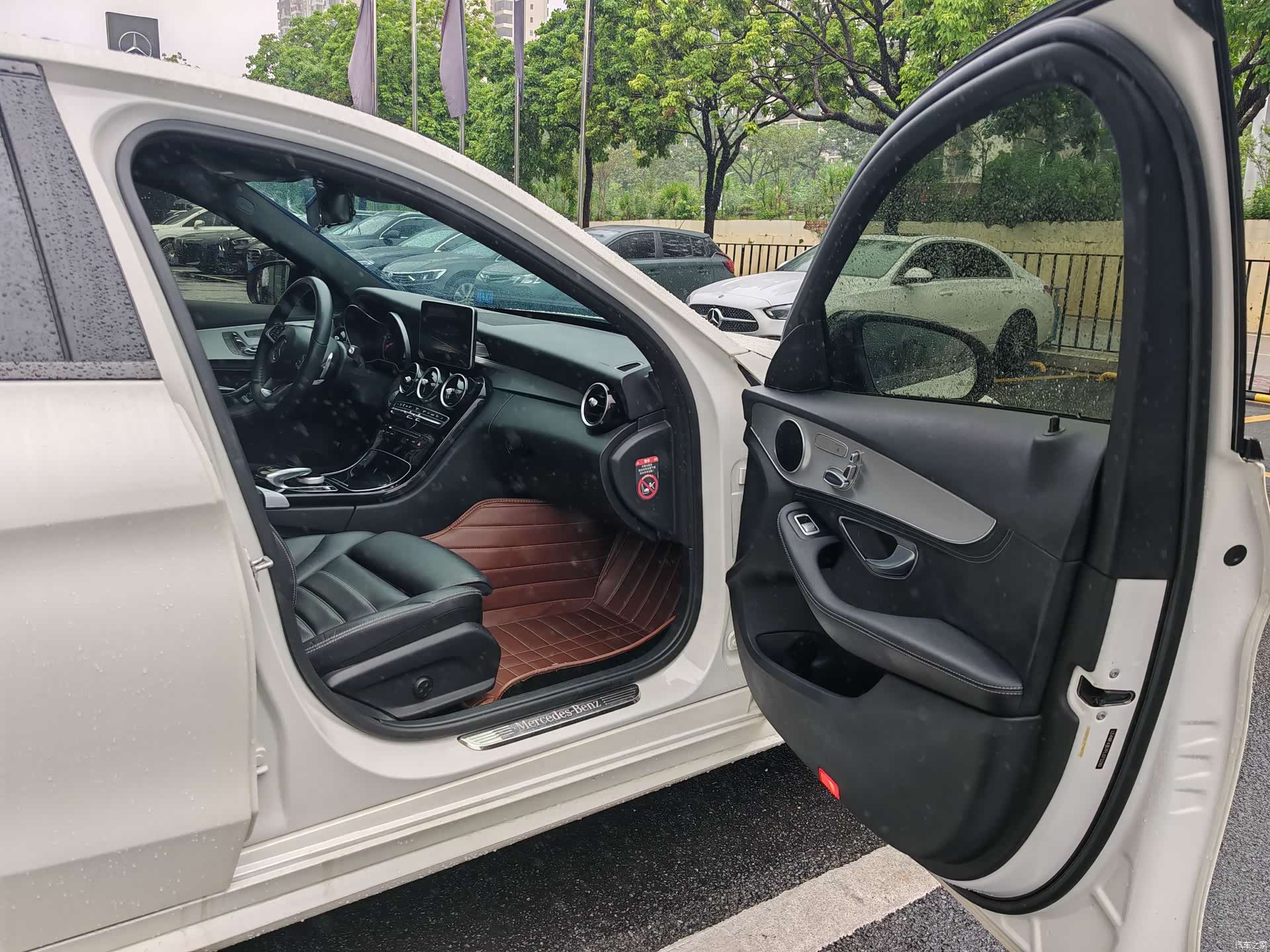 Mercedes-Benz C-Class, 2015 12