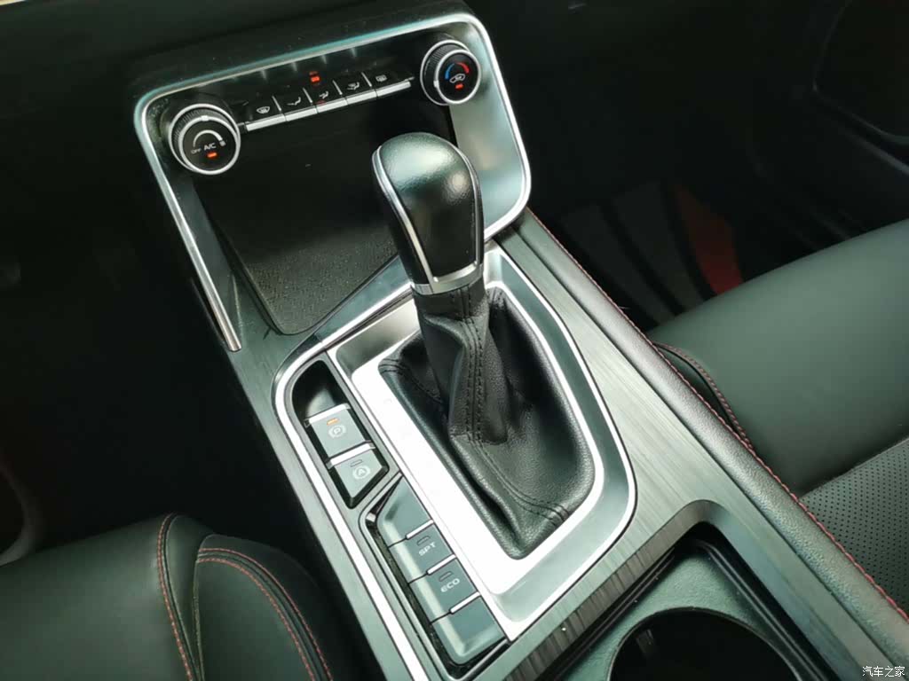 Geely Binray, 2019 7