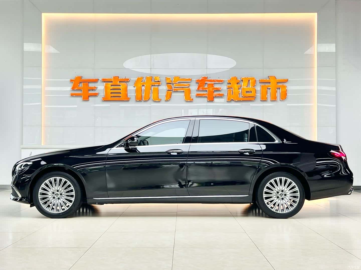 Mercedes-Benz E-Class, 2022 4