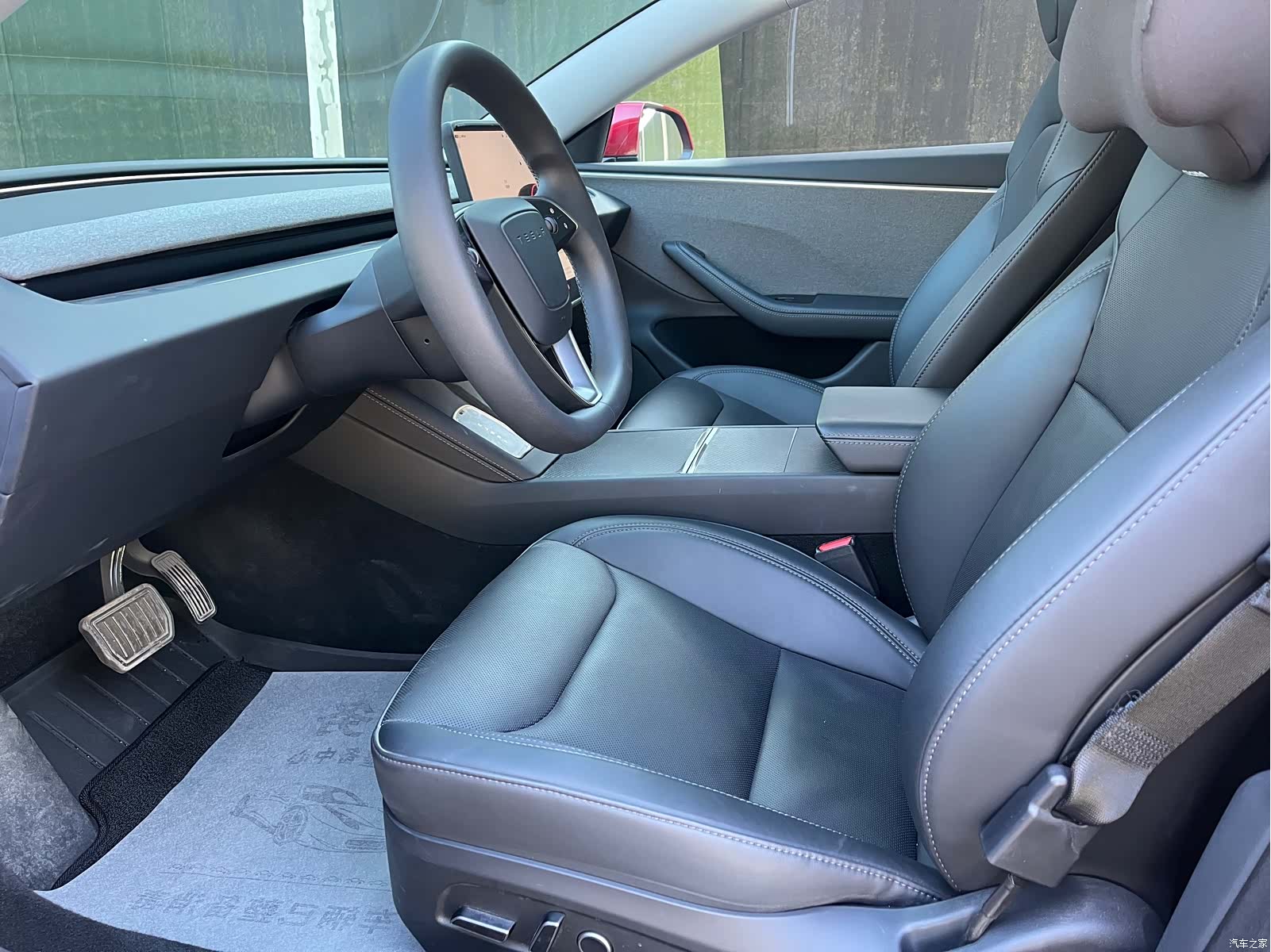 Tesla Model 3, 2024 10