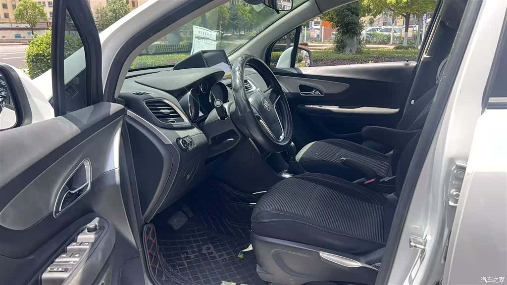 Buick Encore, 2016 14