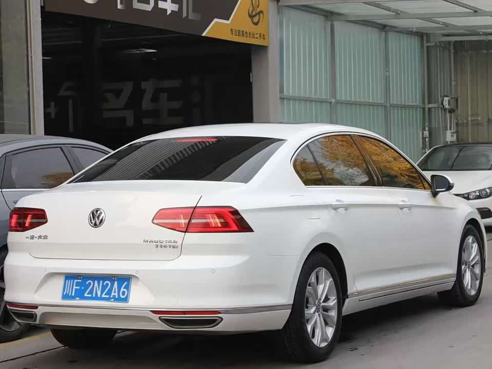 Volkswagen Magotan