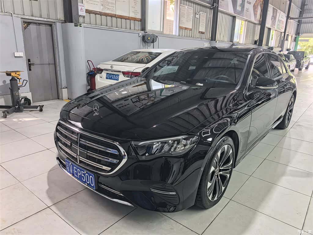 Mercedes-Benz E-Class, 2026 1