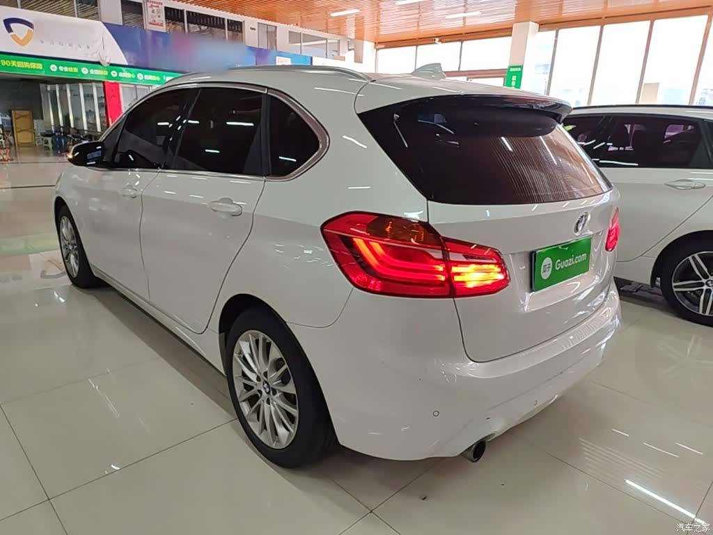 BMW 2 Series, 2019 все фото