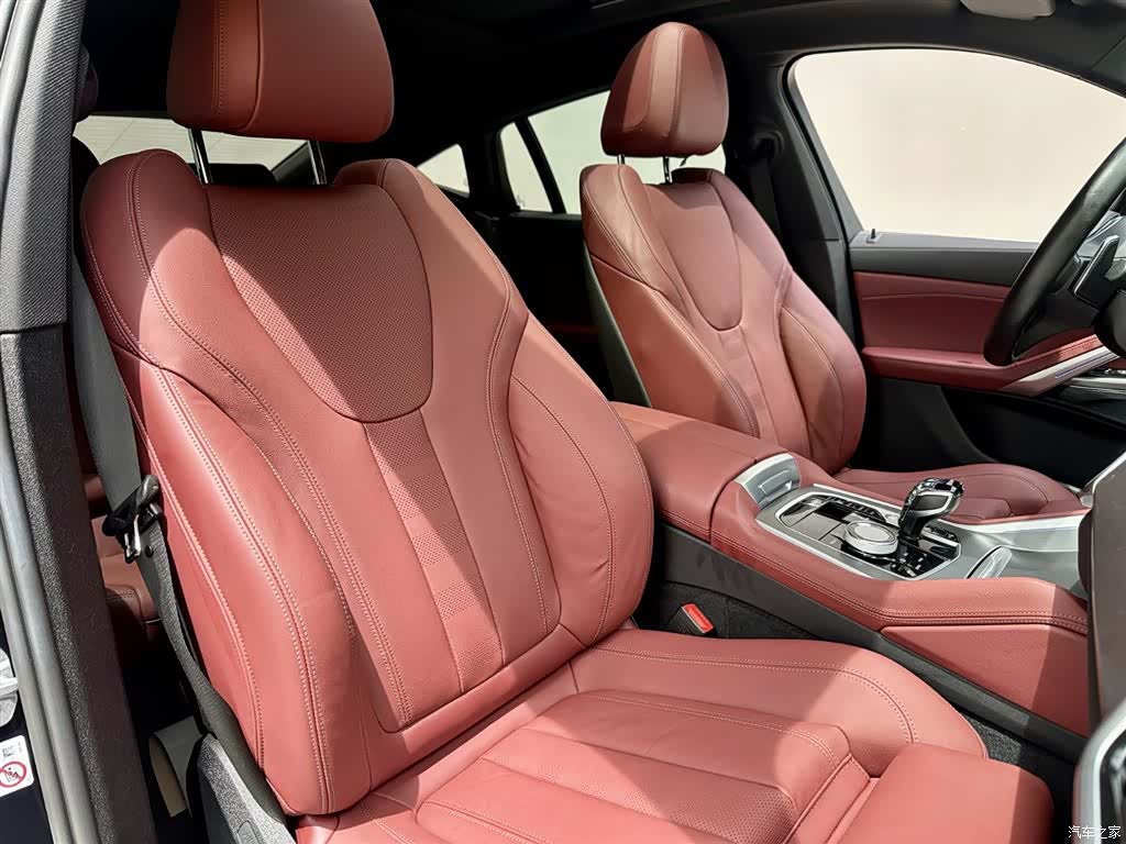 BMW X6, 2023 7