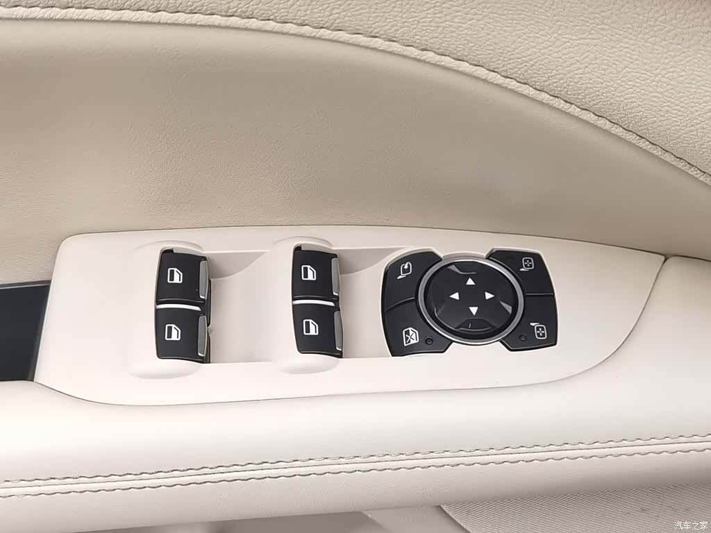 Lincoln MKZ, 2017 9