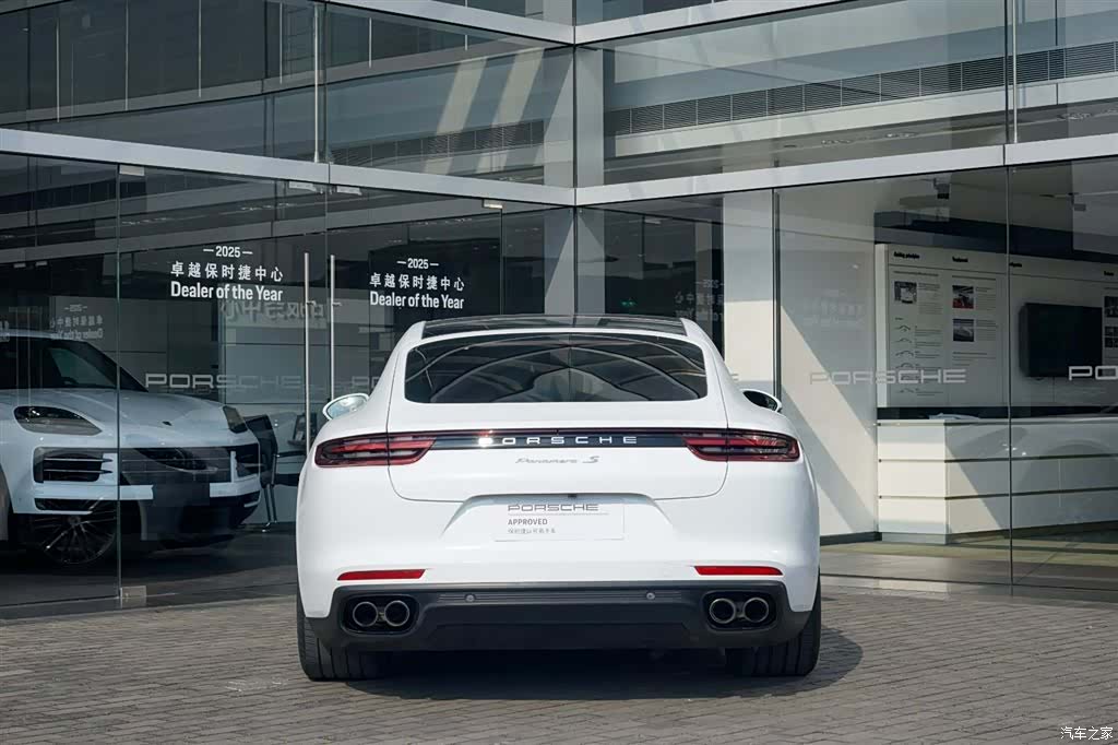 Porsche Panamera, 2018 6