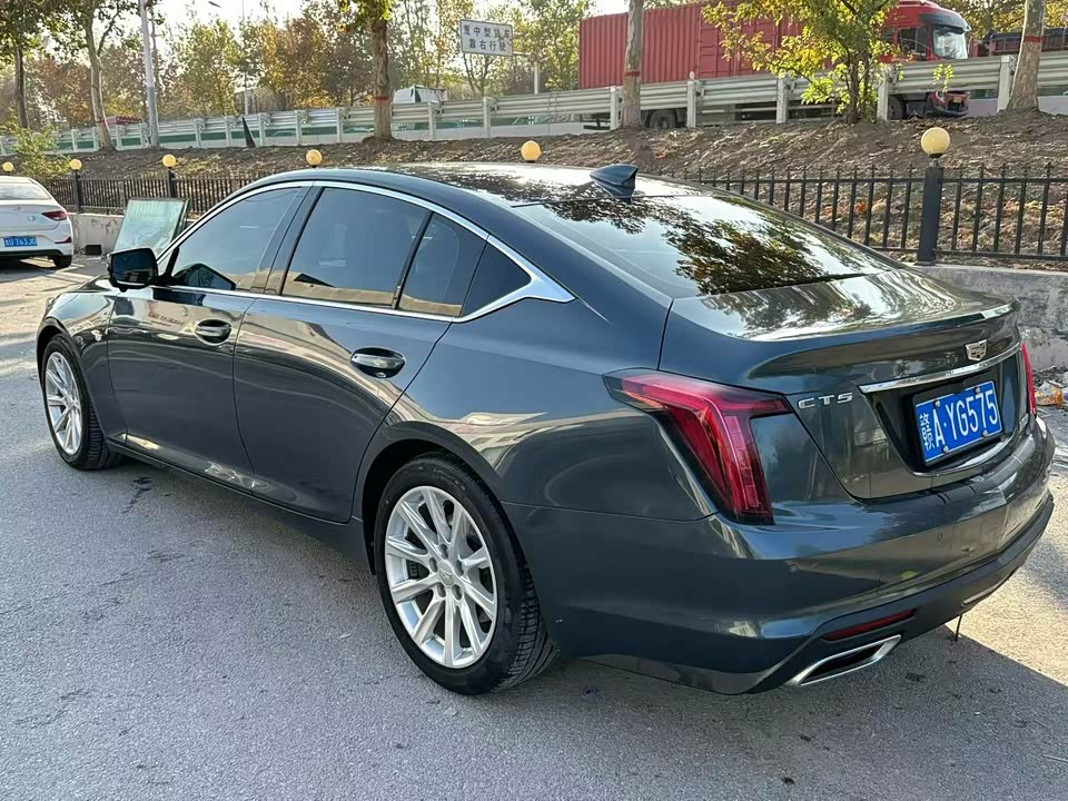 Cadillac CT5