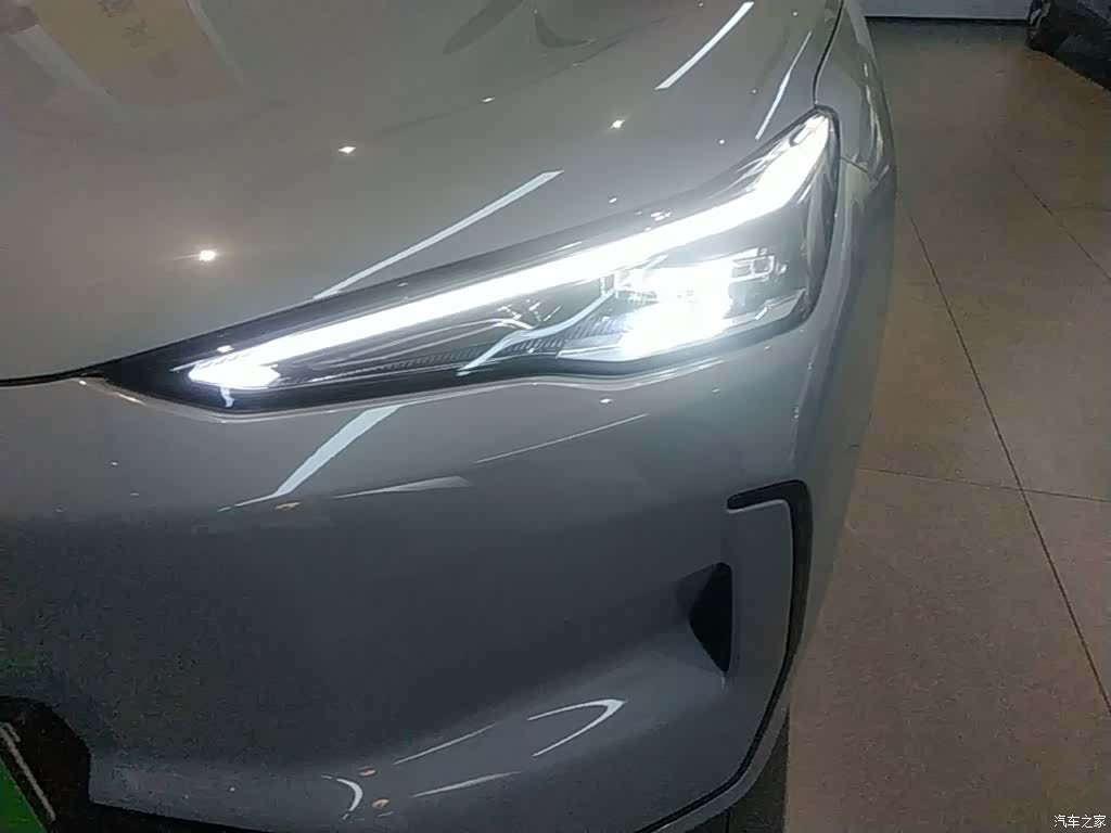 Geely Galaxy E5, 2025 24