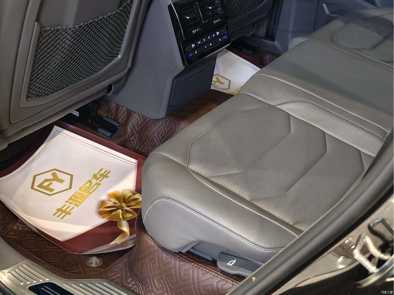 Volkswagen Touareg, 2019 9