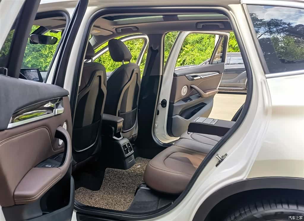 BMW X1, 2021 10