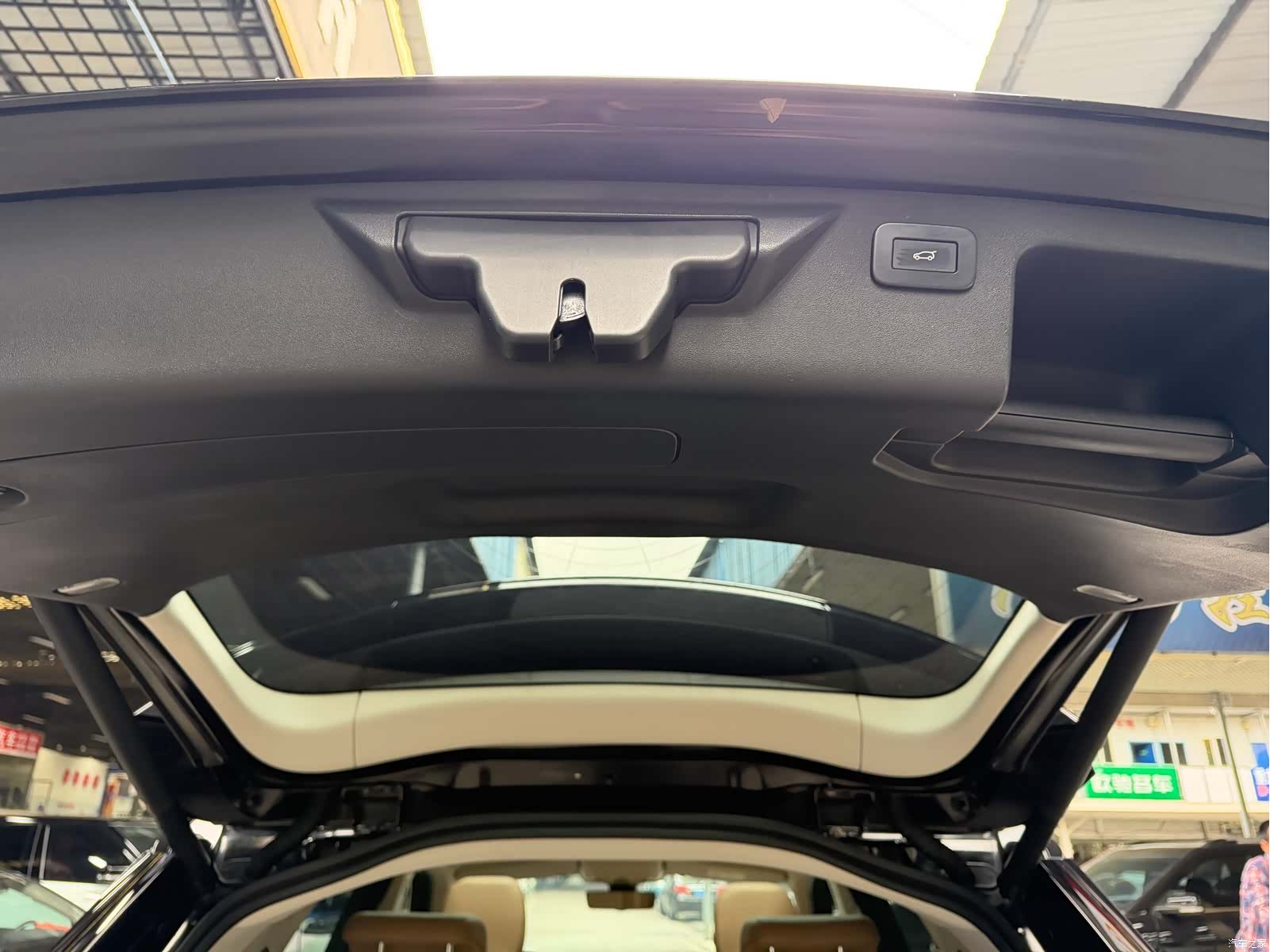 Land Rover Discovery, 2023 34