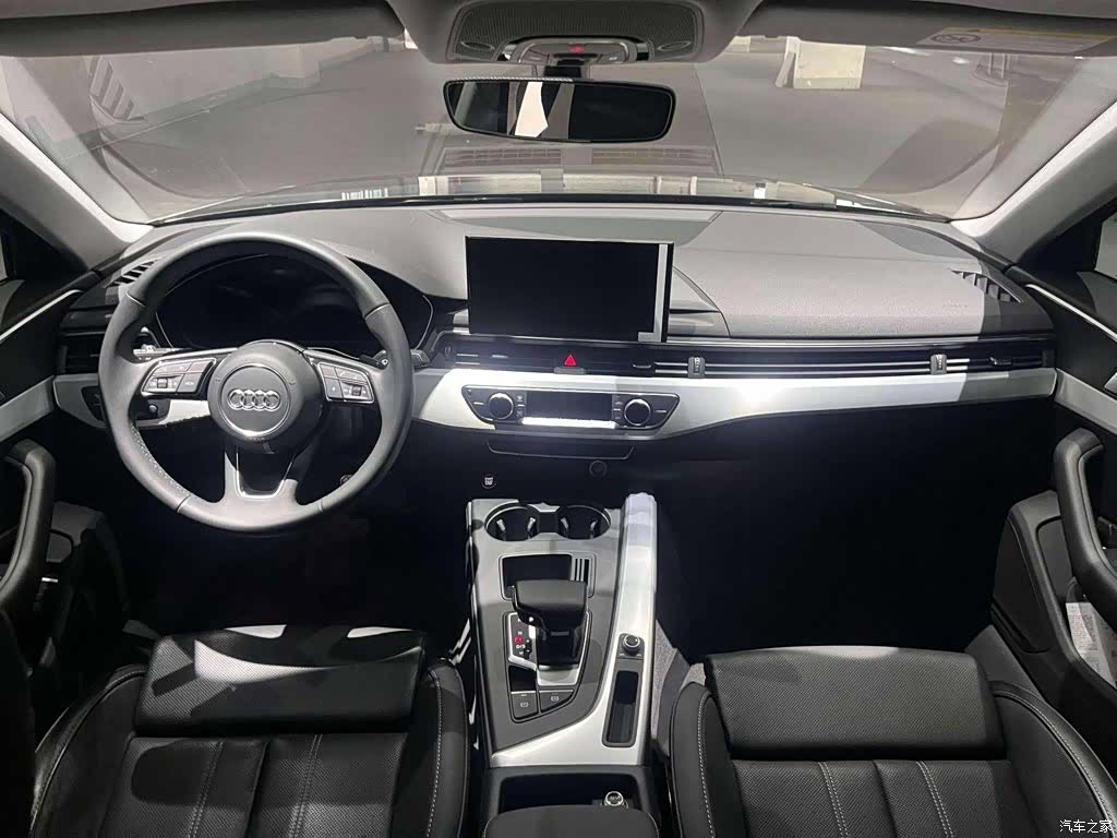 Audi A4L, 2024 все фото