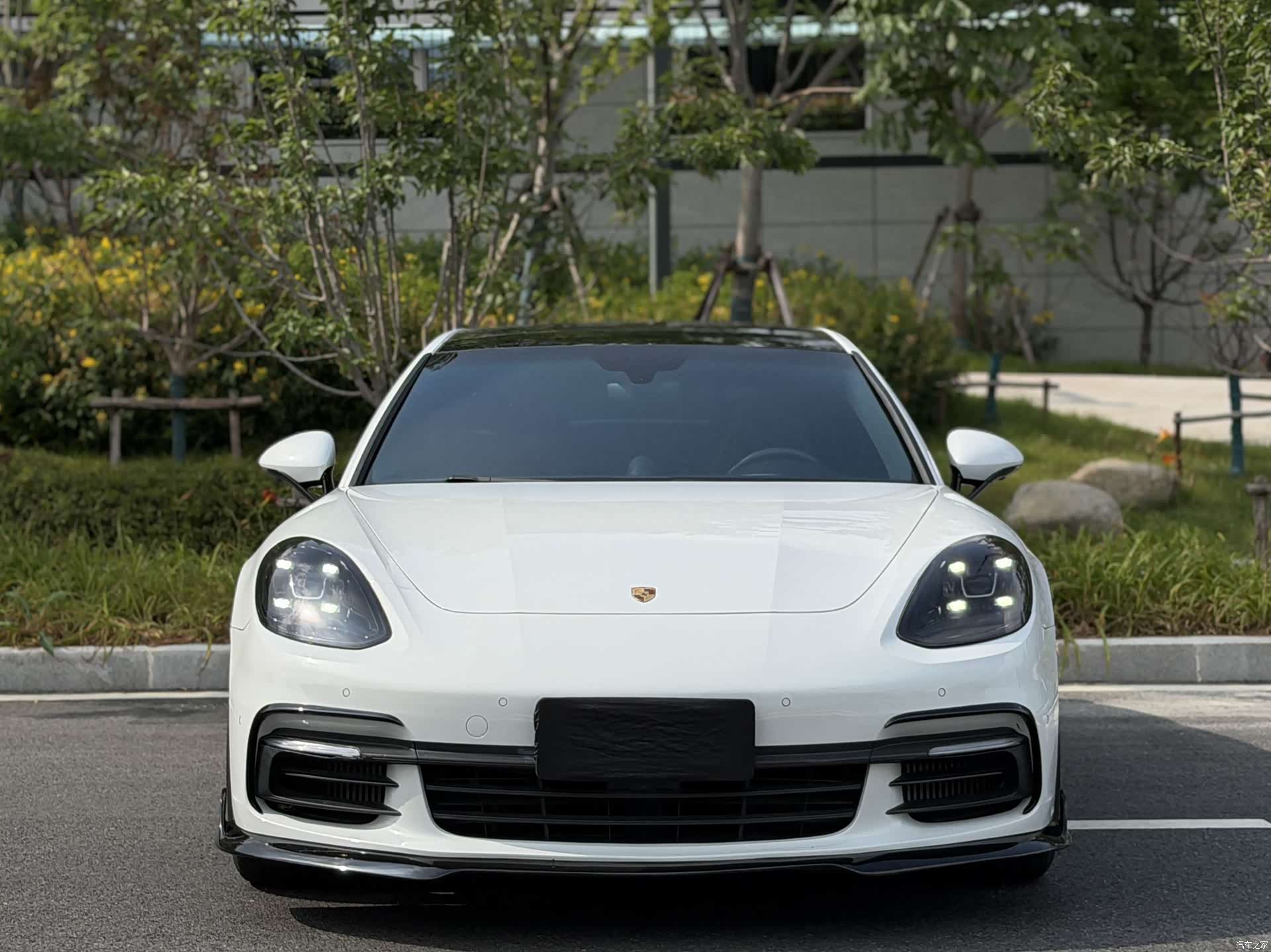Porsche Panamera, 2019 2