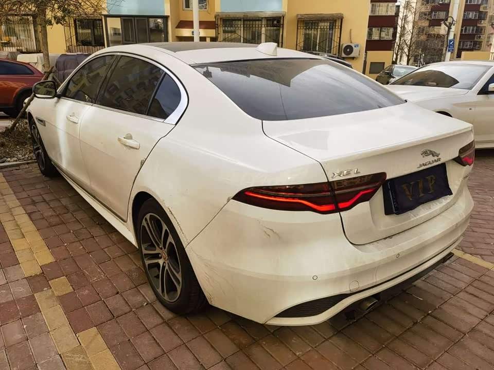Jaguar XEL
