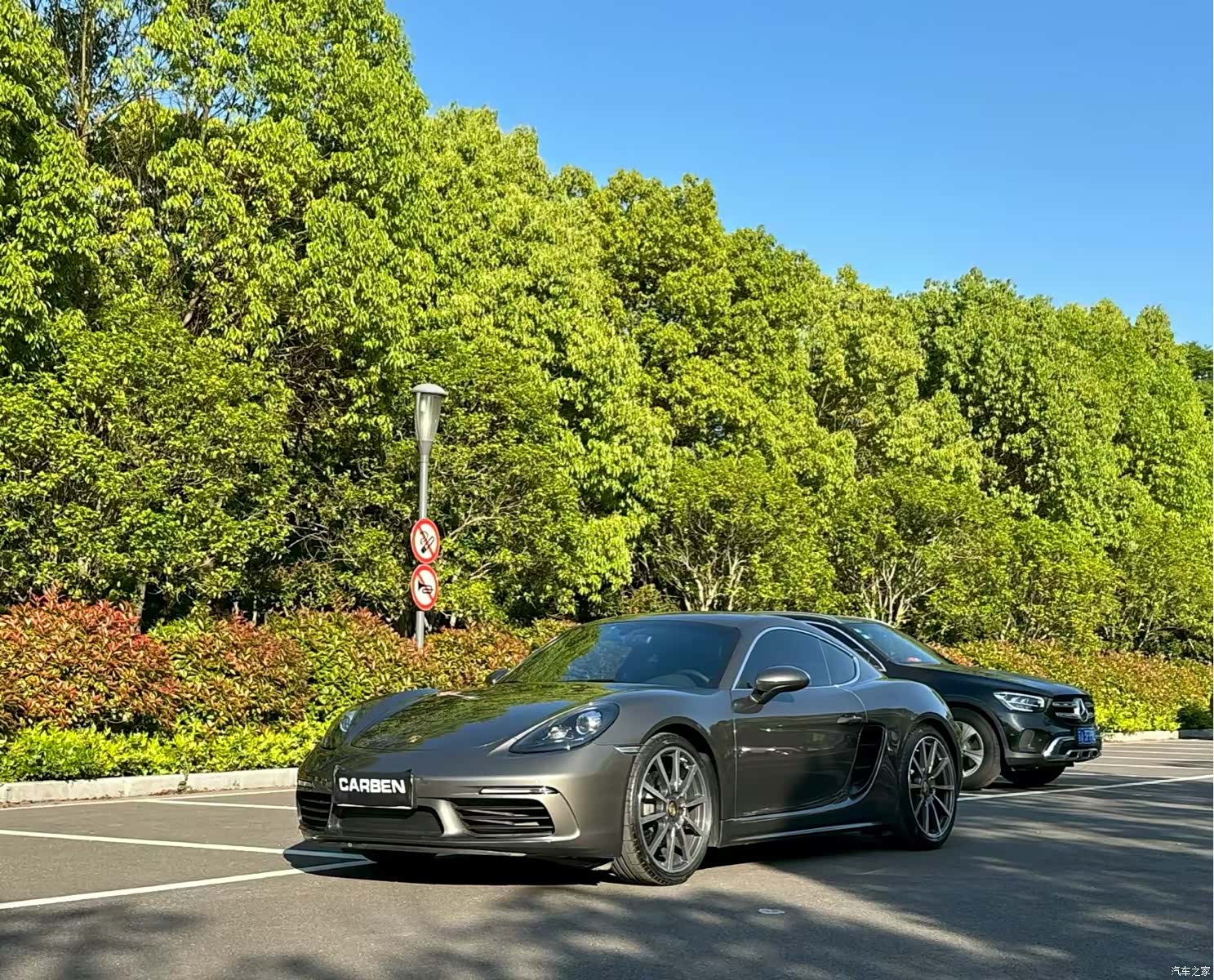 Porsche Cayman, 2021 1