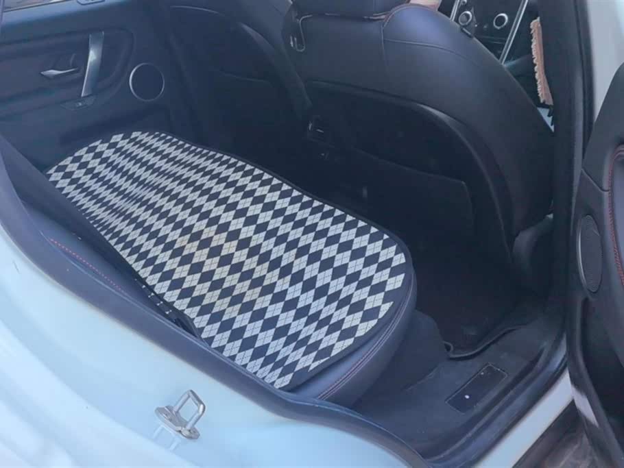 Land Rover Discover sports