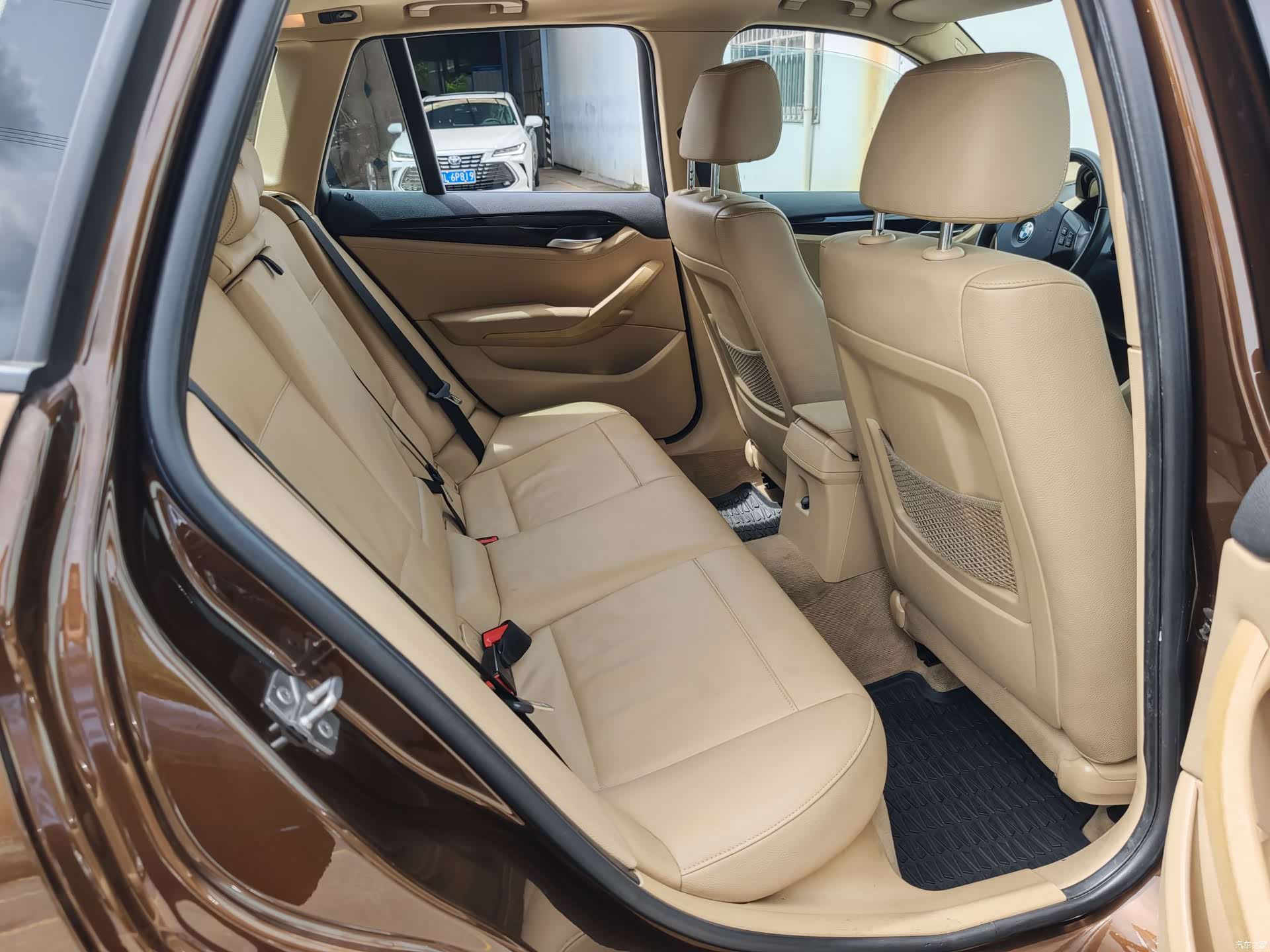 BMW X1, 2011 15