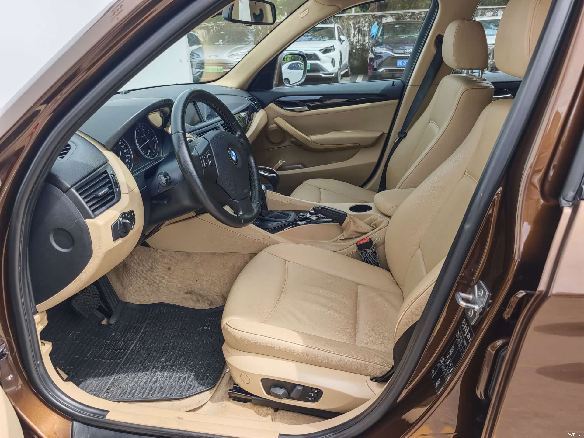 BMW X1, 2011 14