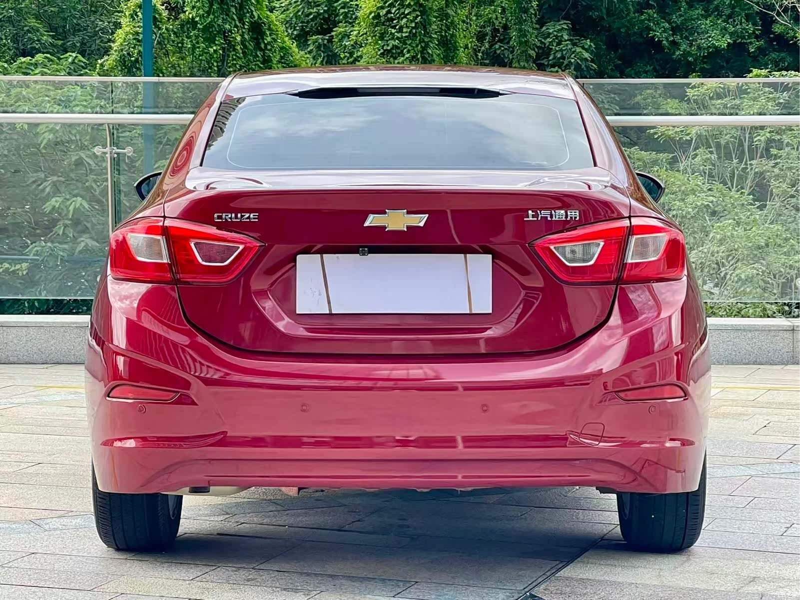 Chevrolet 320, 2017 3