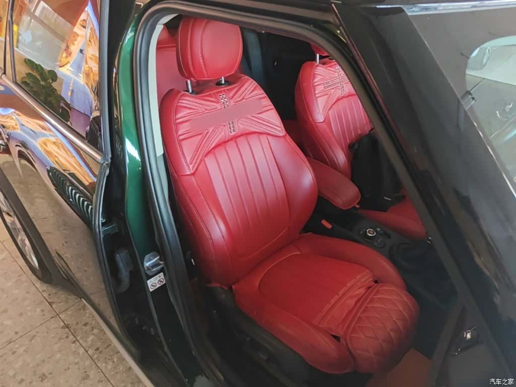 Mini Countryman, 2019 25