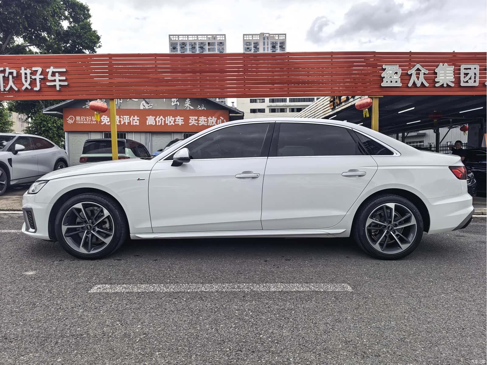 Audi A4L, 2023 4
