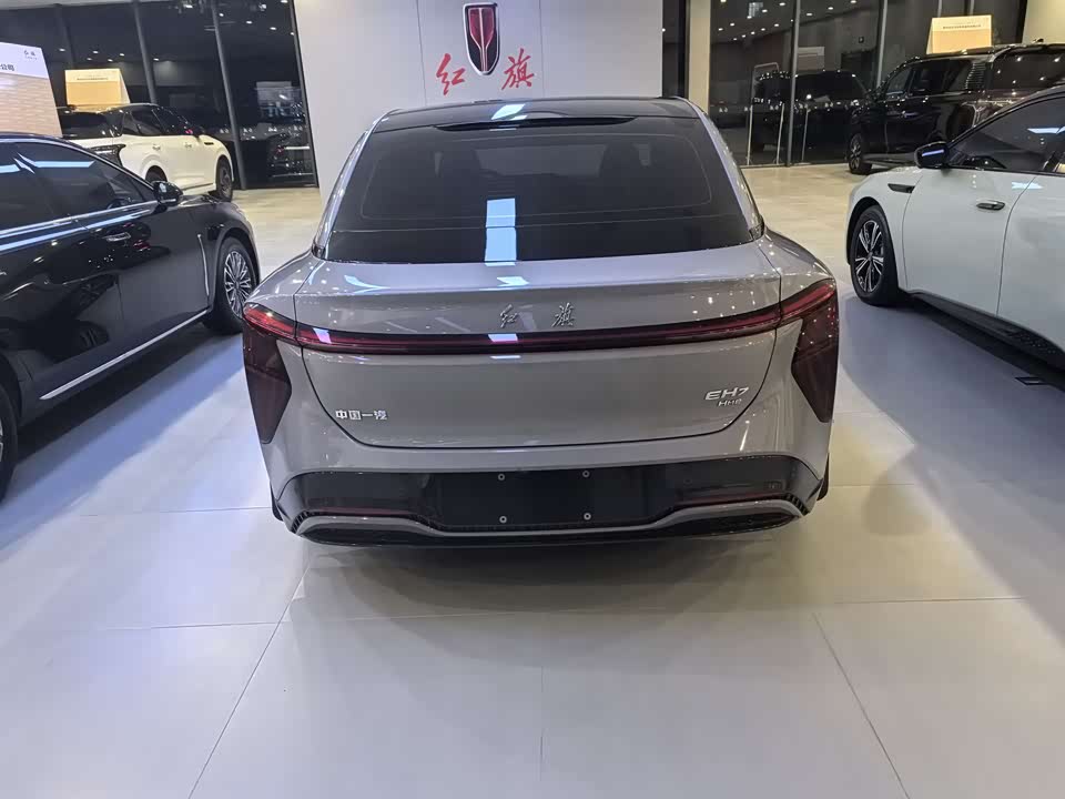 Hongqi EH7