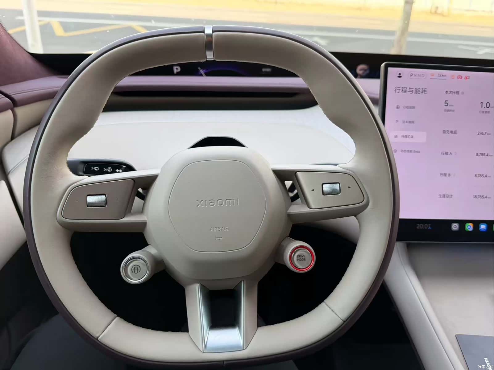 Xiaomi YU7, 2025 13