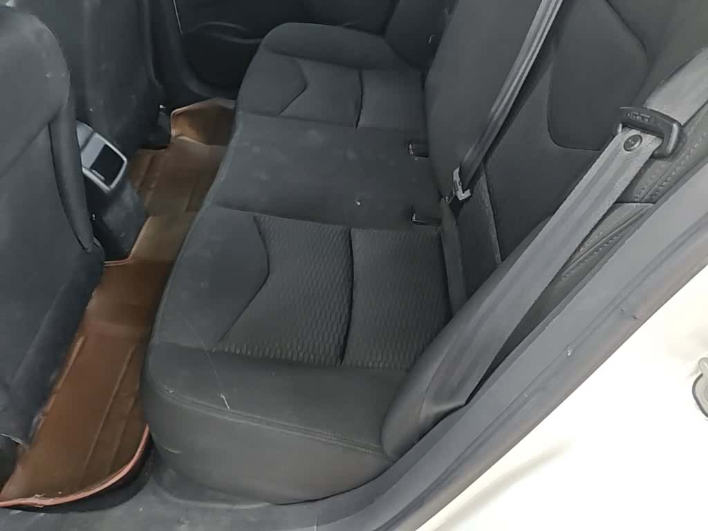 Citroen C4, 2015 17