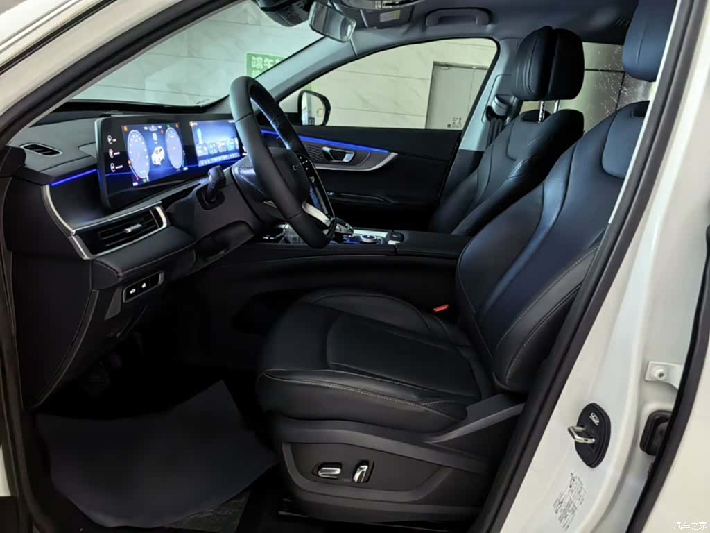 Chery Tiggo 8, 2025 16