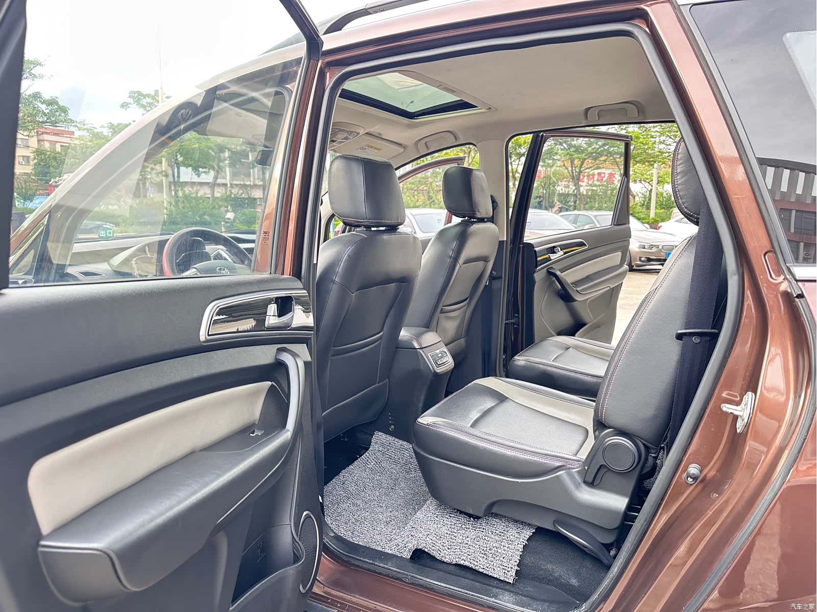 BAIC H3, 2016 10