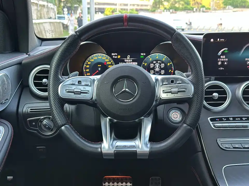 Mercedes-Benz GLC Coupe AMG