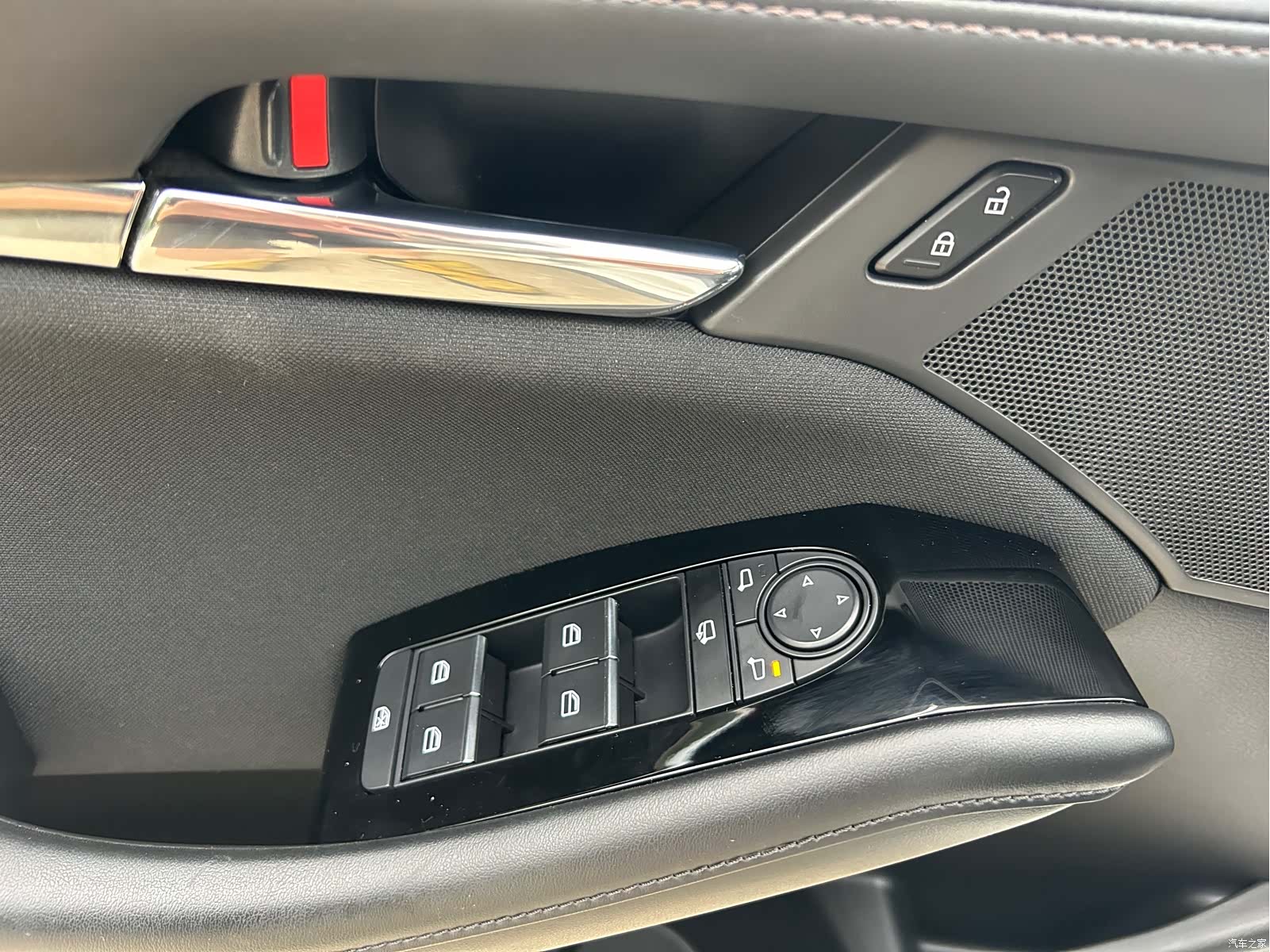 Mazda Mazda3, 2023 6