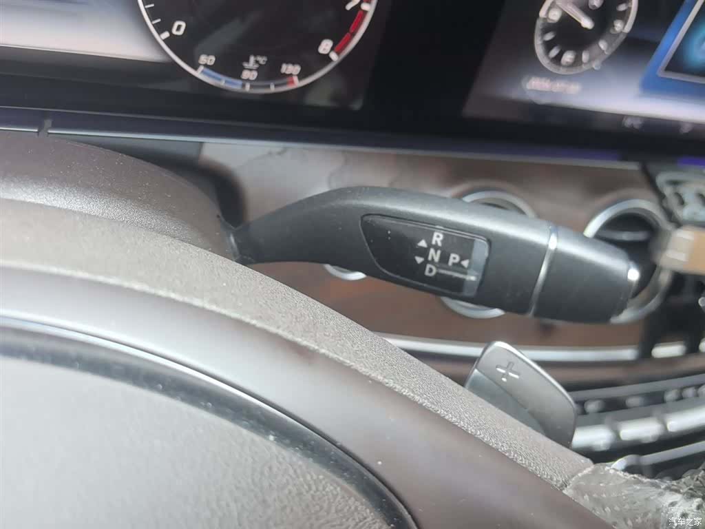 Mercedes-Benz E-Class, 2016 15